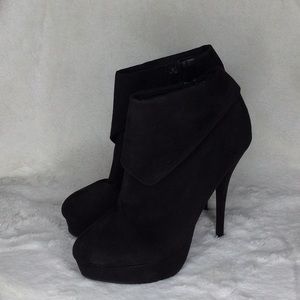 Forever 21 Black Ankle Boots Heels size 9